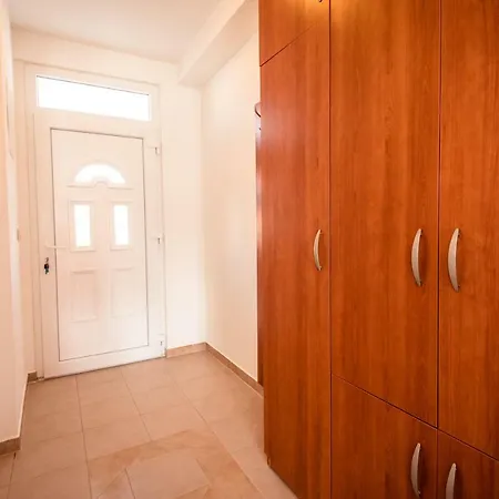 Apartment Marinus